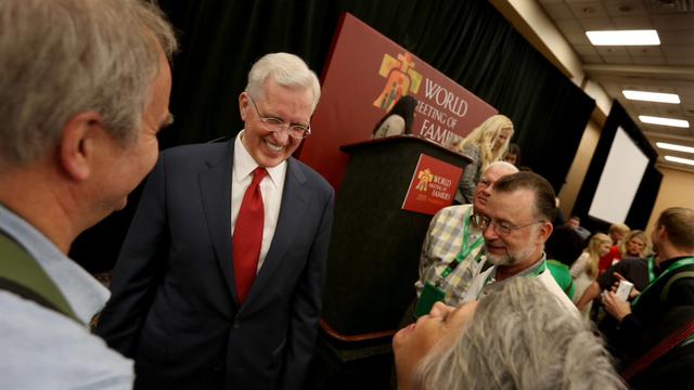 Pasaules mēroga ģimeņu konference, elders D. Tods Kristofersons